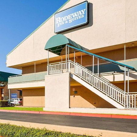 Rodeway Inn & Suites South Of Fiesta Park San Antonio Kültér fotó