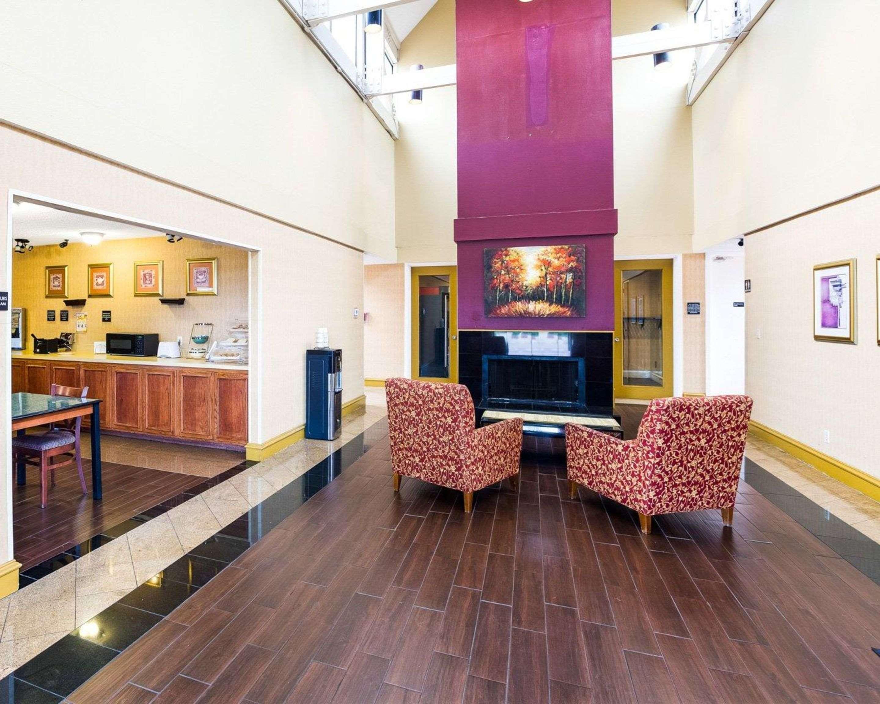 Rodeway Inn & Suites South Of Fiesta Park San Antonio Kültér fotó