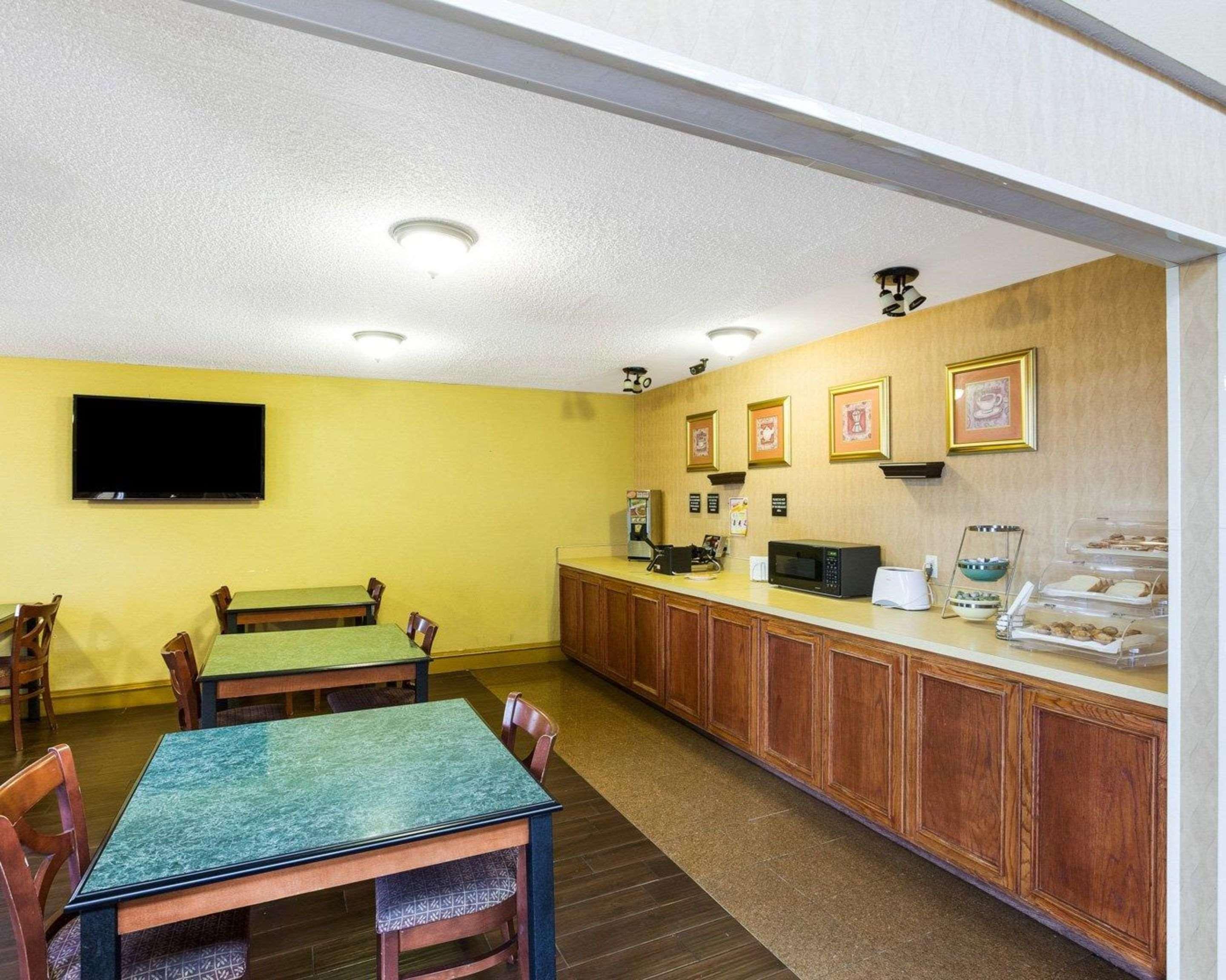 Rodeway Inn & Suites South Of Fiesta Park San Antonio Kültér fotó