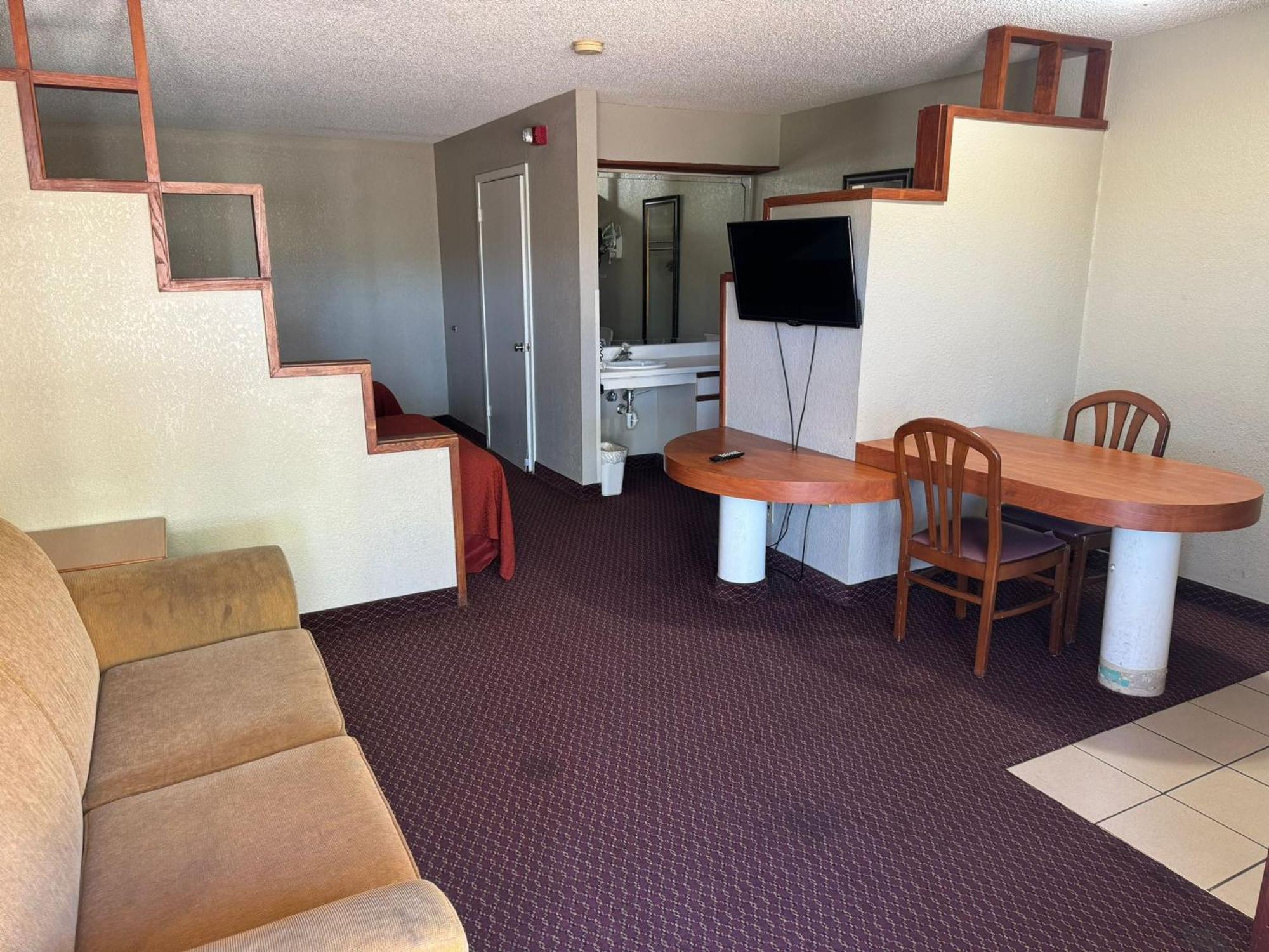 Rodeway Inn & Suites South Of Fiesta Park San Antonio Kültér fotó