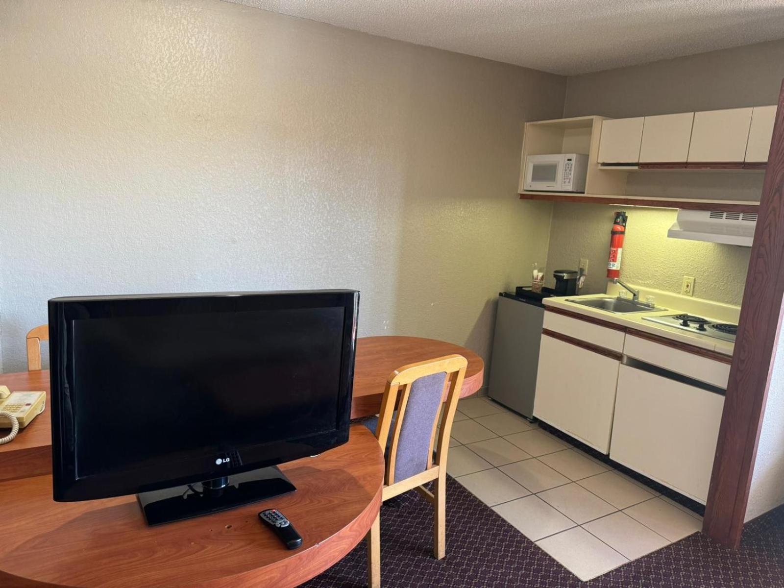 Rodeway Inn & Suites South Of Fiesta Park San Antonio Kültér fotó